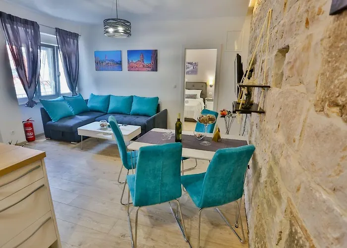 Tchiba In Diocletian's Palace * 斯普利特