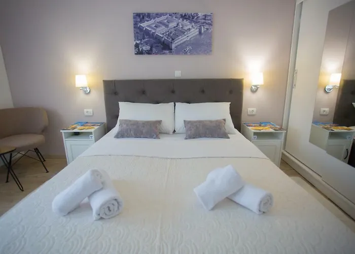 Tchiba In Diocletian's Palace *